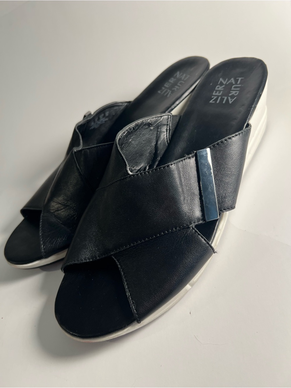 Naturalizer Black Leather Crisscross Mule Wedges with White Platform Size 12 - Picture 11 of 14